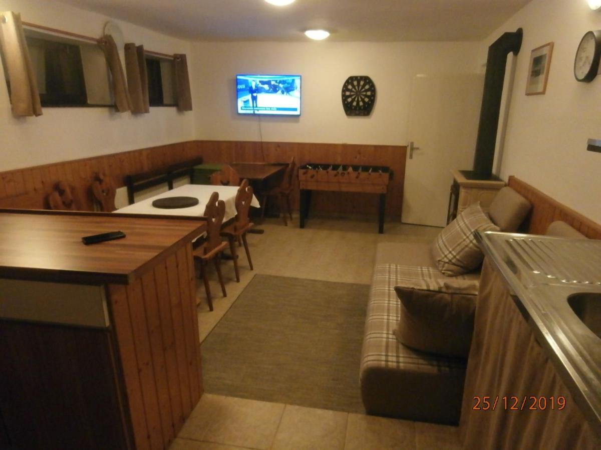 Apartman Aya 亚诺夫纳德尼索 外观 照片